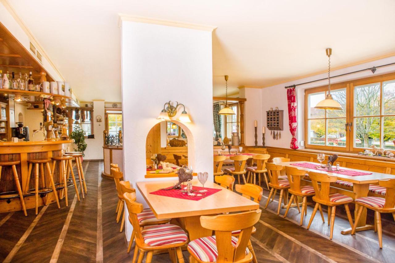 Traditions-Gasthaus Bayrischer Hof Leutkirch im Allgau Exterior photo